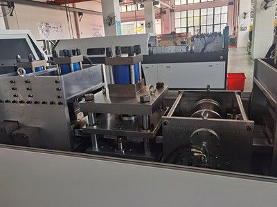 Molde de post-punzonado