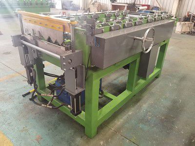 Perfiladora móvil de junta alzada, KLS38-220-530