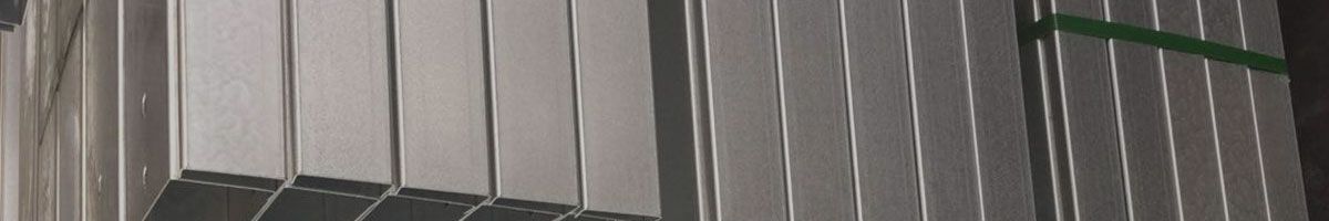 Perfiladora de correas metálicas